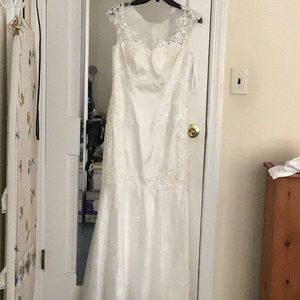 Decode Bridal Dress